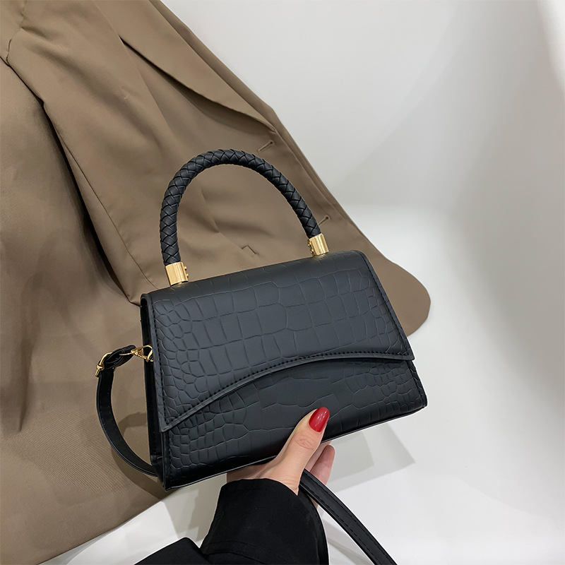 Luxury Bags Outlet - Borsa a tracolla in pelle PU