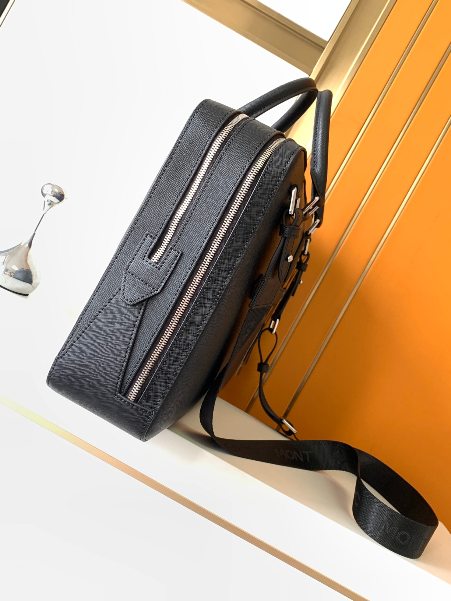 Borse a Mano di Lusso da Uomo, - Luxury Bags For School recensione e prezzo