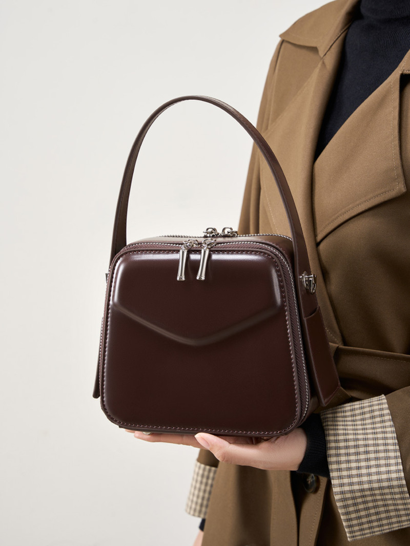 2025 Borse a tracolla a spalla - Luxury Bags Reseller recensione e prezzo
