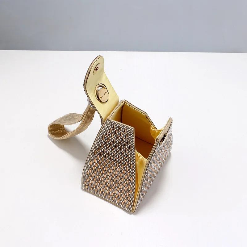 Borse da sera di lusso con str - Luxury Bags Brand Pyramid recensione e prezzo