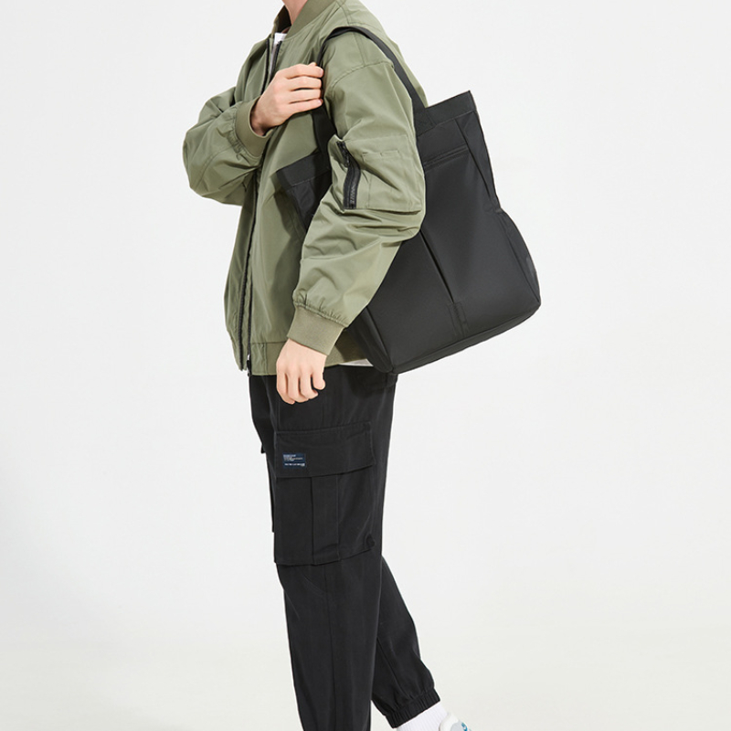 Borsa tote grande da uomo 2025 - Luxury Japanese Bags Brands recensione e prezzo