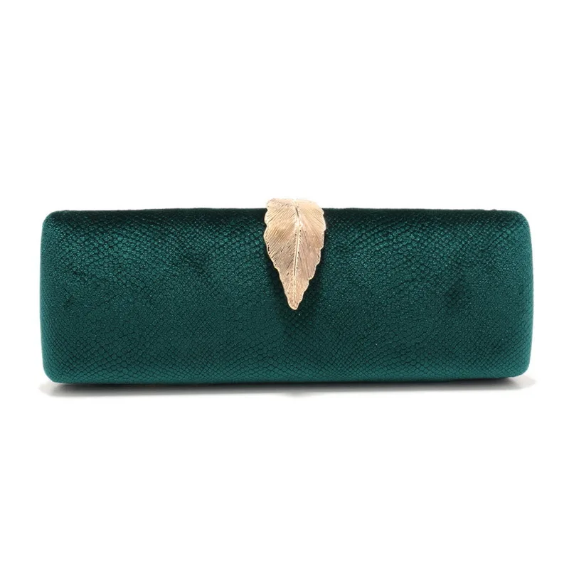 Elegante pochette da sera viol - Luxury Bags Reseller recensione e prezzo