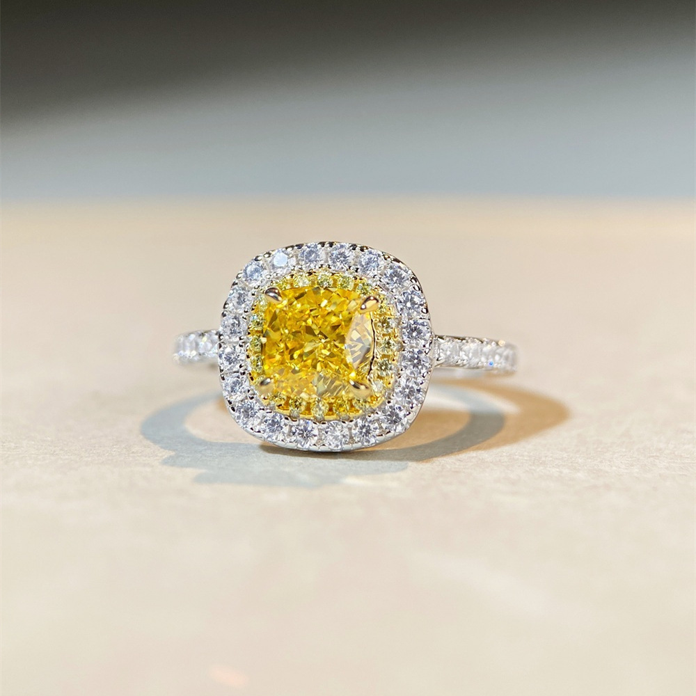 Anello di fascia alta in oro b - Luxury Bags Yellow recensione e prezzo