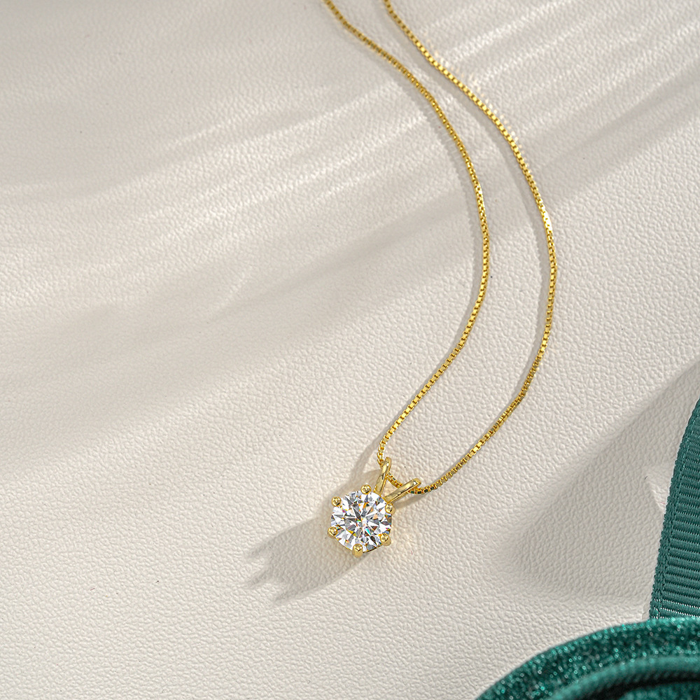 Collana da donna di lusso in v - Luxury Bags Yellow recensione e prezzo