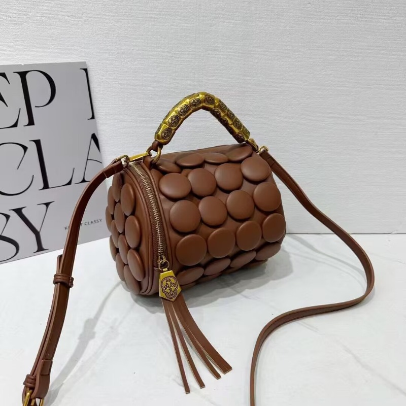 Borse in pelle con bottoni ret - Luxury Bags Youtube recensione e prezzo